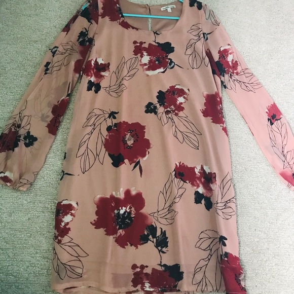 Charlotte Russe Floral Long Sleeve Dress - Picture 2 of 4